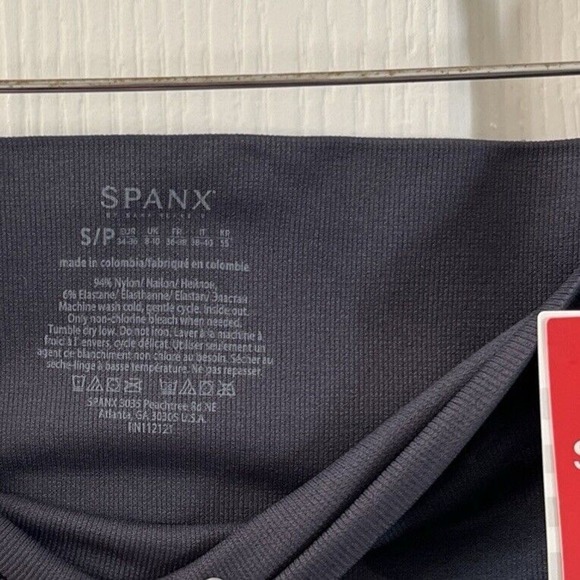 SPANX Women's Small Look at Me Now Seamless Leggings Black Camo Shaping FL3515 - Picture 5 of 8